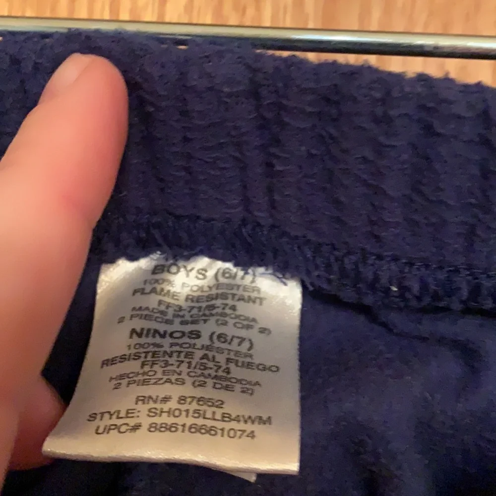 Boy’s size 6 - 7 navy blue fleece pajama pants bottoms elastic waist VGUC